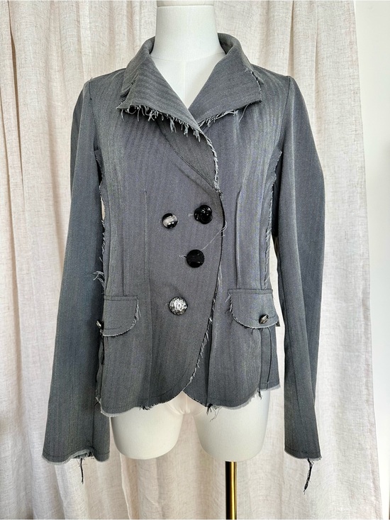 Signorelli Jackets & Blazers - Vintage Signorelli Gray Frayed-Edge Blazer